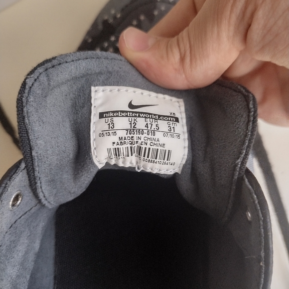 Nike Zoom SB Stefan Janoski Sneakers - Picture 8 of 9